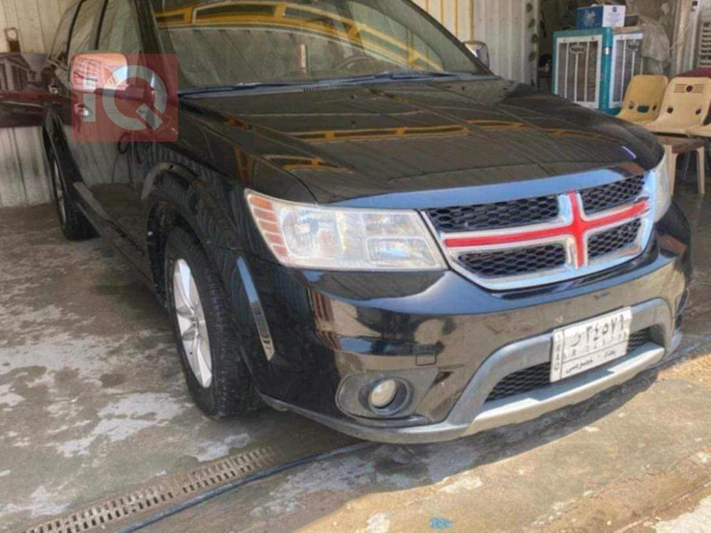دودج جورني